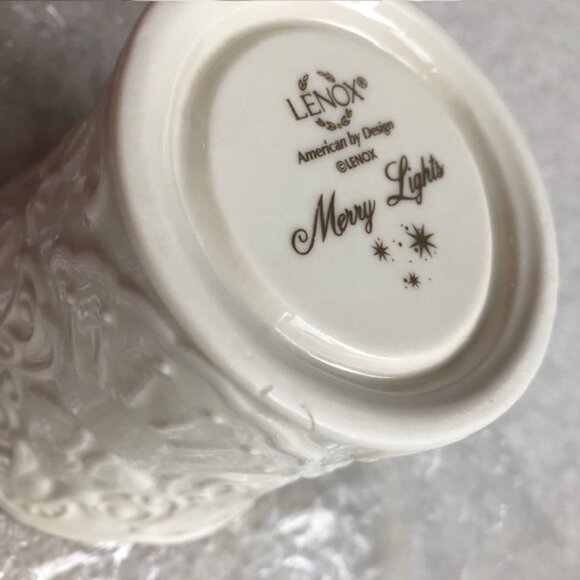 SALE 2 for $26 / 3 for $33 - Lenox Merry Lights Angel Votive with Scalloped Top - Picture 6 of 8